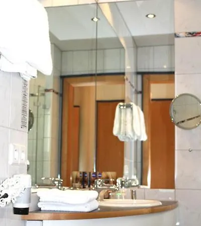 Seerose Apartmanhotel 4*